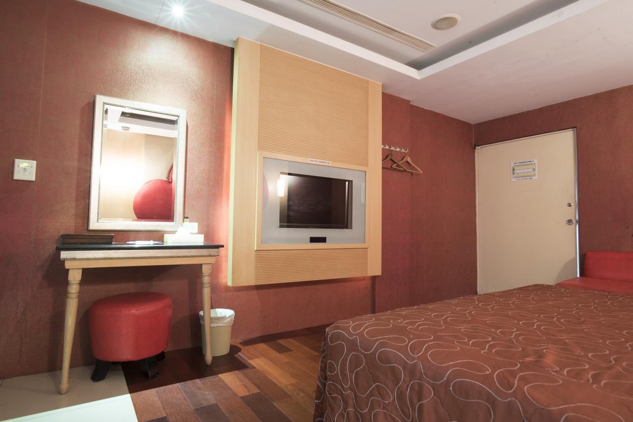 Alexander Motel Kaohsiung Exterior foto